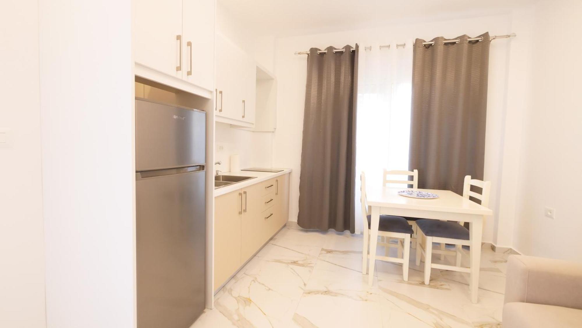 Blue Mare Apartments Saranda Kültér fotó