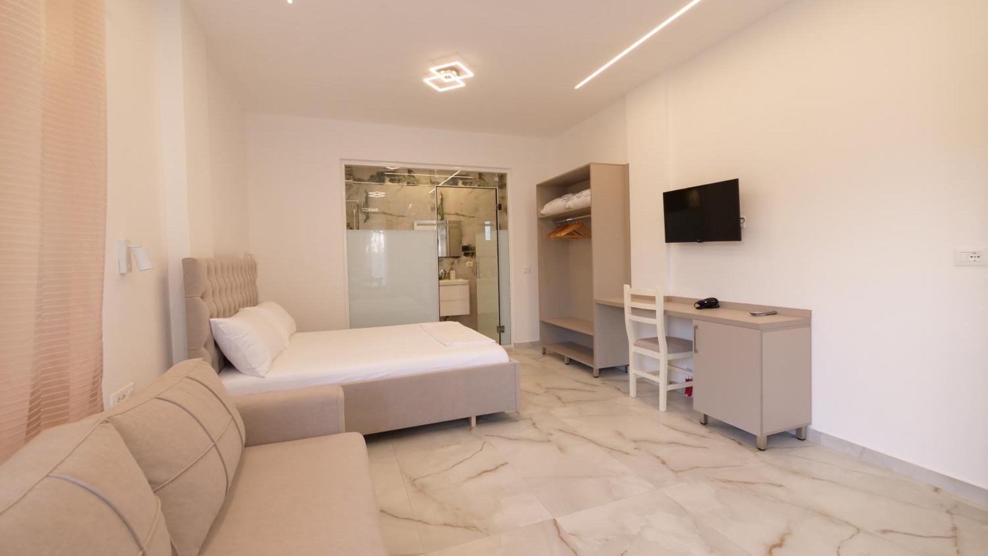 Blue Mare Apartments Saranda Kültér fotó